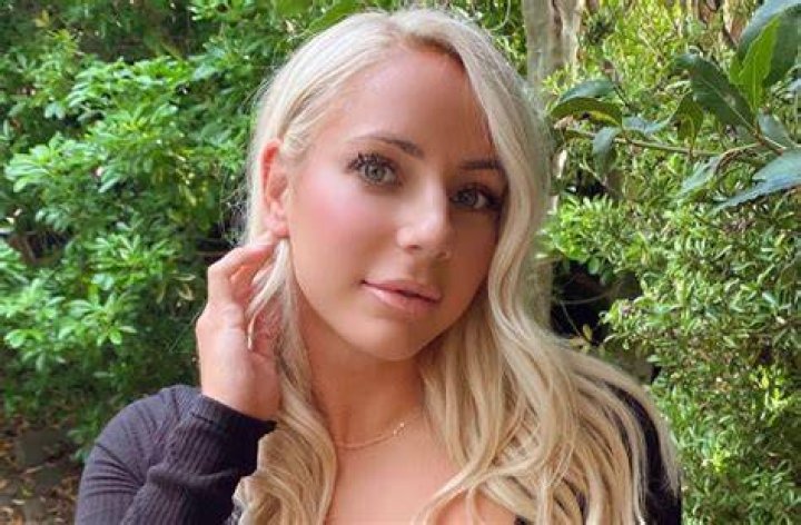Adriana Leon Shares Swimsuit Photo in "Meditative State of Mind" — Celebwell