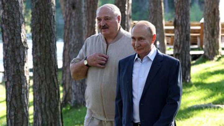 Alexander Lukashenko Biography - Childhood, Life Achievements & Timeline