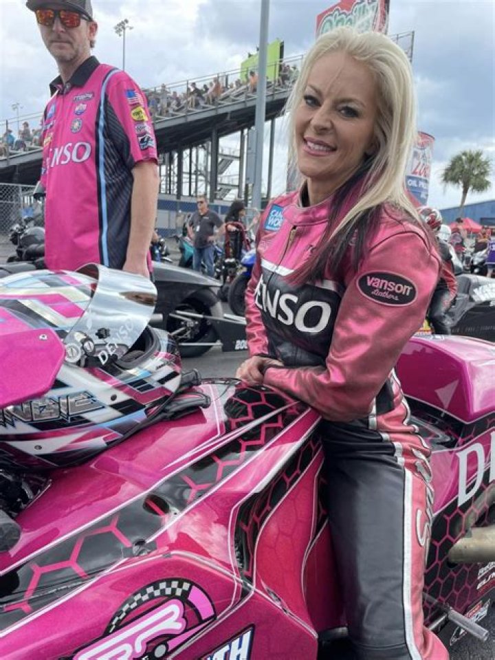 Angie Smith NHRA Accident Update: Angie Smith Drag Racing Star Suffered Two Broken Feet
