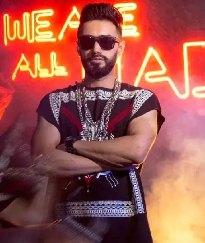 Ashraw [Music Artist] Wiki, Bio, Wife, Family, Net Worth & More