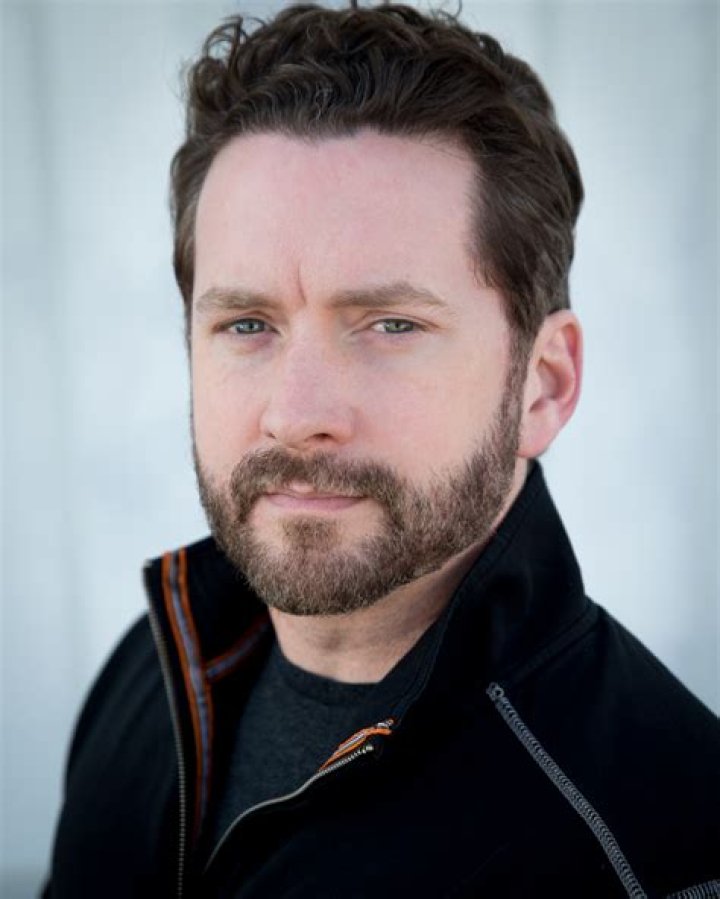 Burnie Burns Biography – Facts, Childhood, Family of Writer & Actor