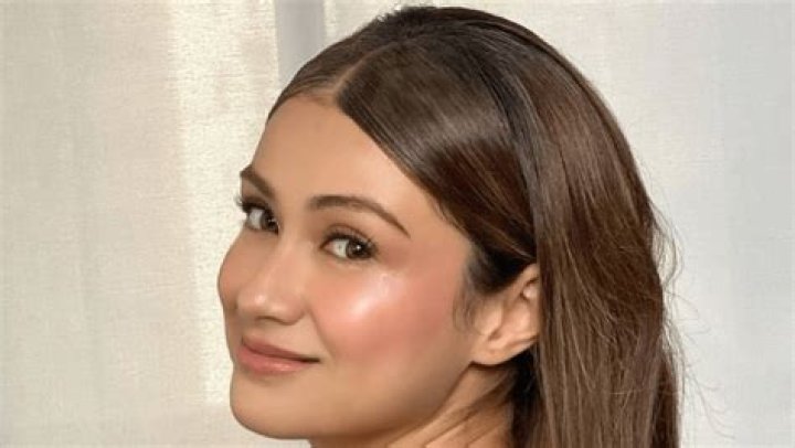 Carla Abellana in Bathing Suit is "Beautiful" — Celebwell