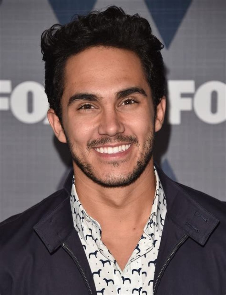 Carlos Pena Jr. Net Worth