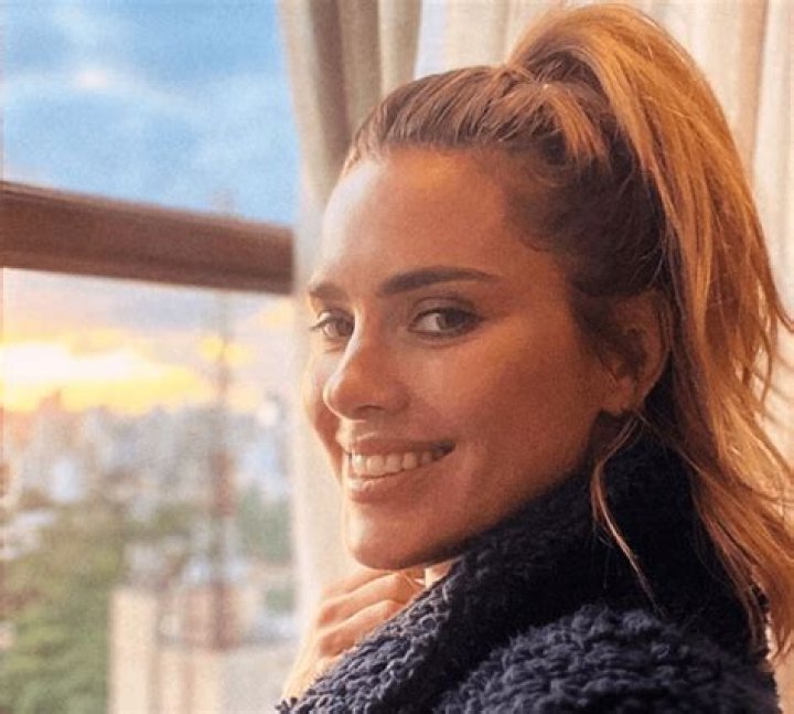 Carolina Dieckmann in Bathing Suit is "a Fan" — Celebwell