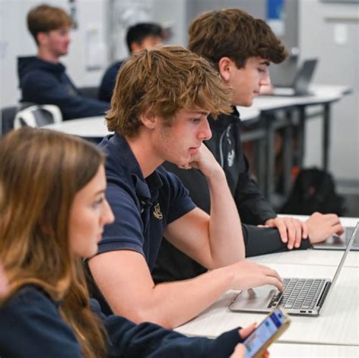 Charles Lee Dies By Suicide, Episcopal Academy Student