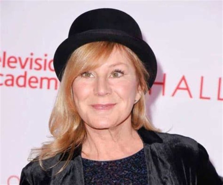 Chloe Webb Biography - Facts, Childhood, Family Life & Achievements