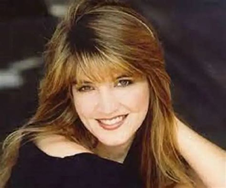 Crystal Bernard Biography - Facts, Childhood, Family Life of Singer-songwriter & Actor