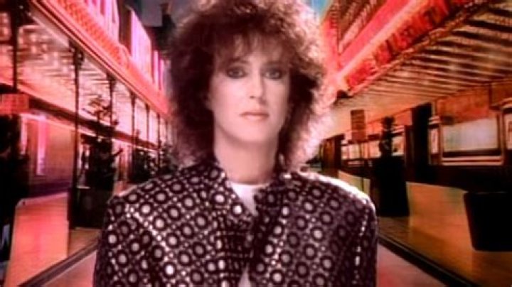 Did Grace Slick sing on We Built This City? – Celebrity