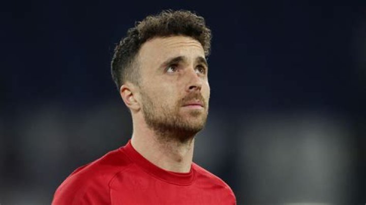 Diogo Jota Biography - Facts, Childhood, Family Life & Achievements
