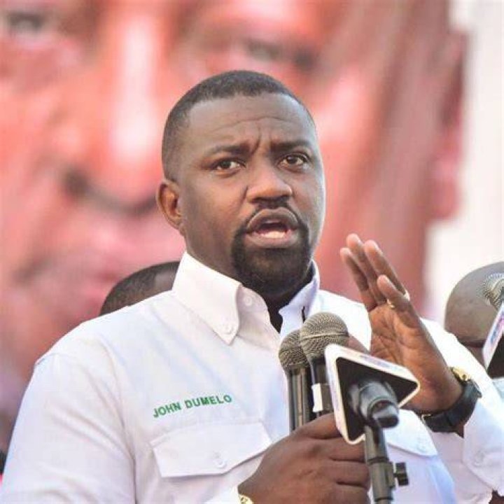 #DropThatChamber: John Dumelo And Samini Exchanged Words On Twitter