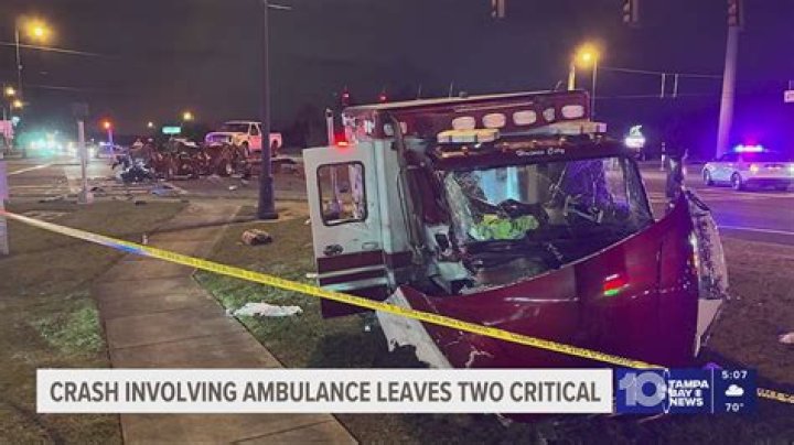 EMS driver dies after ambulance crashes in Pittsburgh