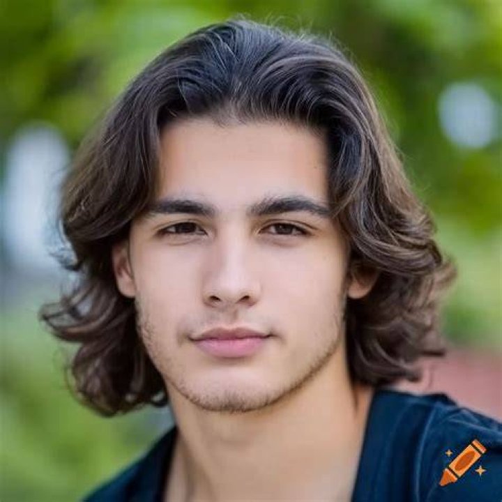 Famous 22 Years Old