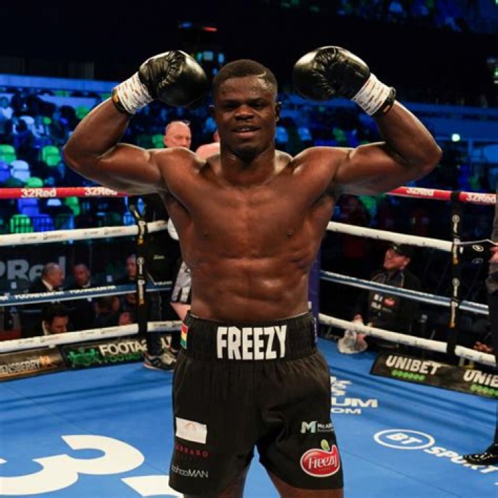 Freezy MacBones Beats Nigerian Boxer Mercilessly, Knocks Him Out In Round 3