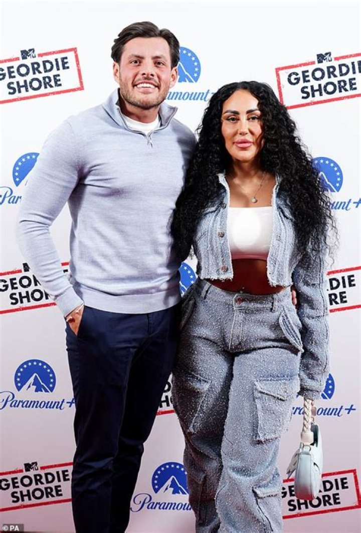 Geordie Shore's Sophie Kasaei in Bathing Suit Stuns at the Beach — Celebwell