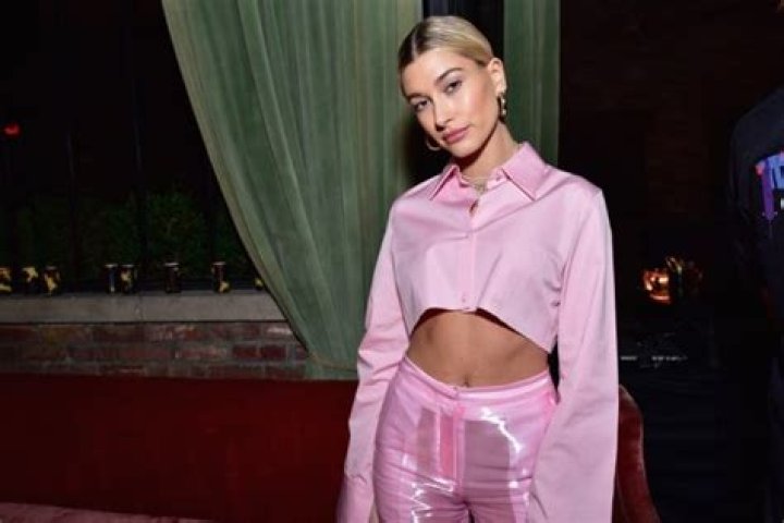 Hailey Bieber in Bathing Suit Shows Off “Glazed Skin” — Celebwell