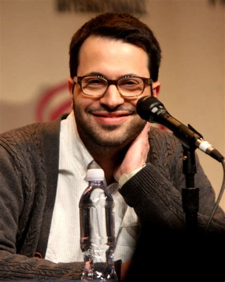 
How Much Money Does Edward Kitsis Make? Latest Income Salary
