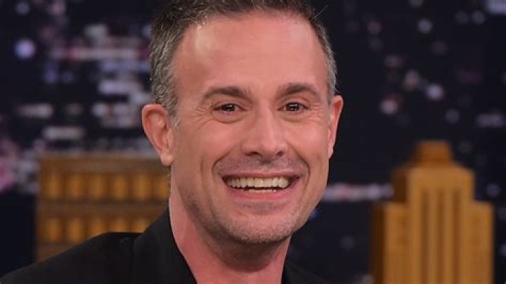
How Much Money Does Freddie Prinze Jr. Make? Latest Income Salary
