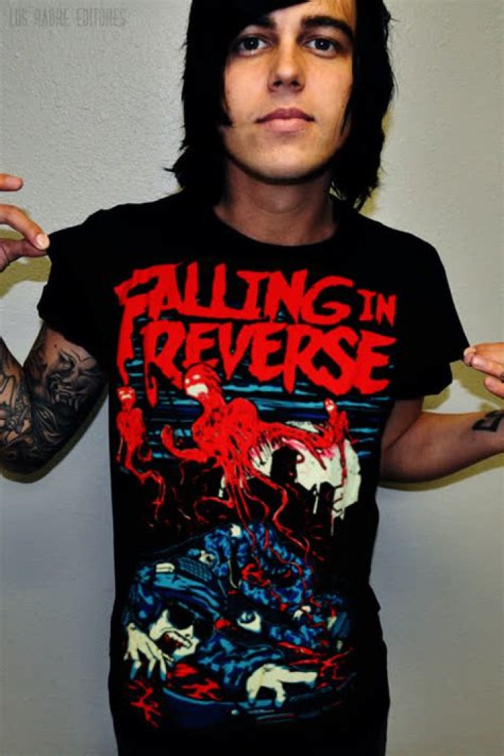 
How Much Money Does Kellin Quinn Make? Latest Income Salary
