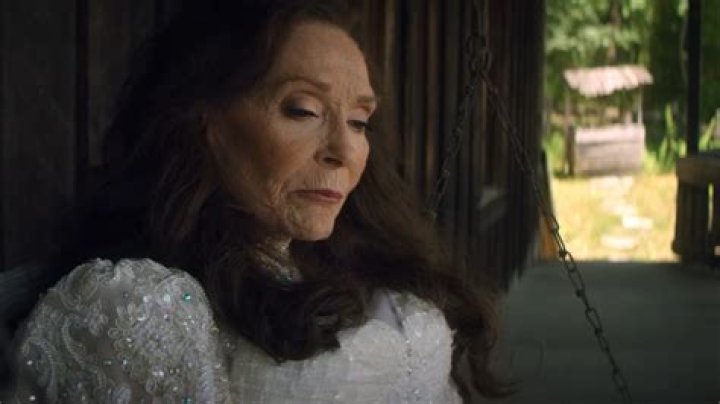 
How Much Money Does Loretta Lynn Make? Latest Income Salary
