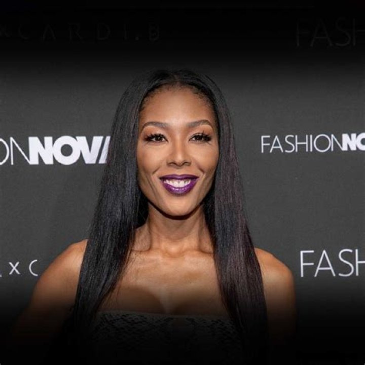 
How Much Money Does Moniece Slaughter Make? Latest Income Salary

