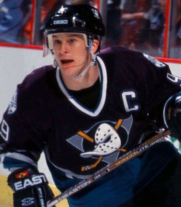 
How Much Money Does Paul Kariya Make? Latest Income Salary
