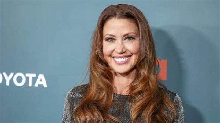 
How Much Money Does Shannon Elizabeth Make? Latest Income Salary
