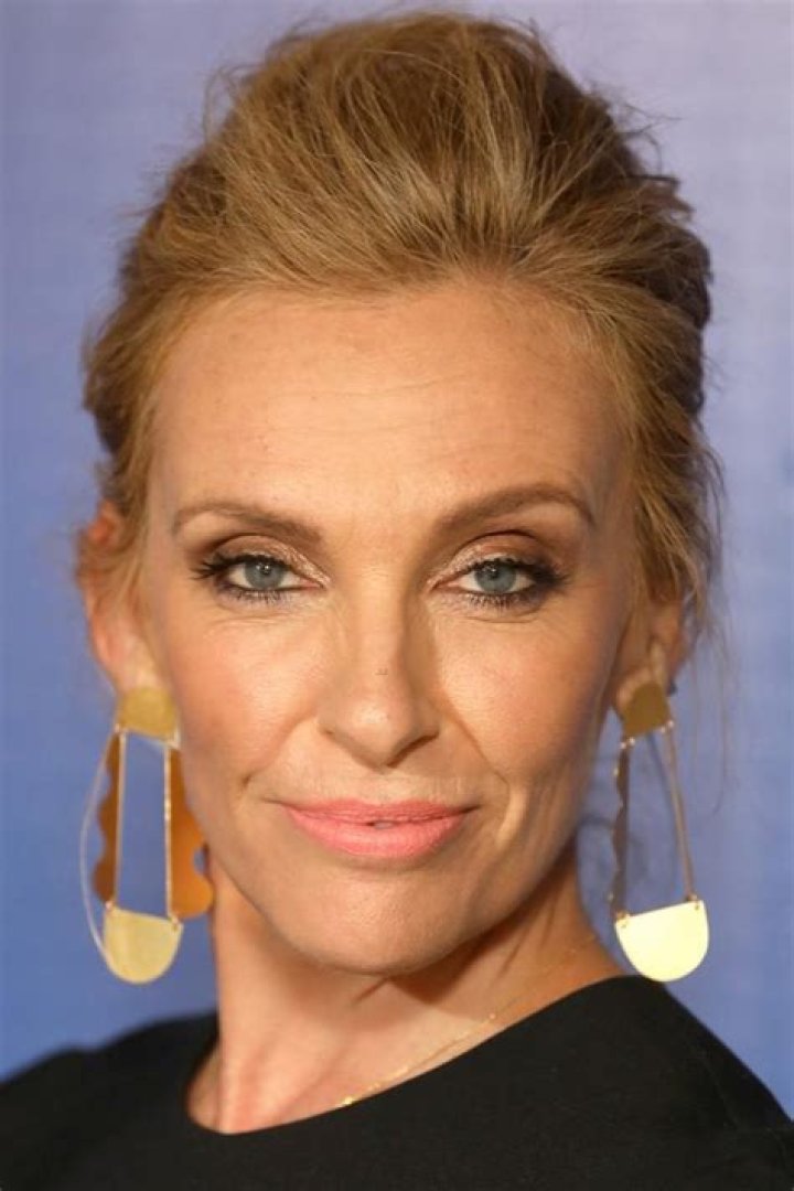 
How Much Money Does Toni Collette Make? Latest Income Salary
