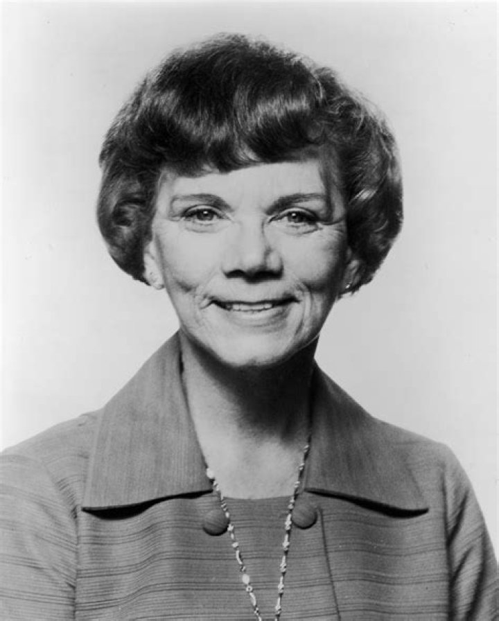 How Was Ellen Corby Written Out Of The Waltons? – Celebrity