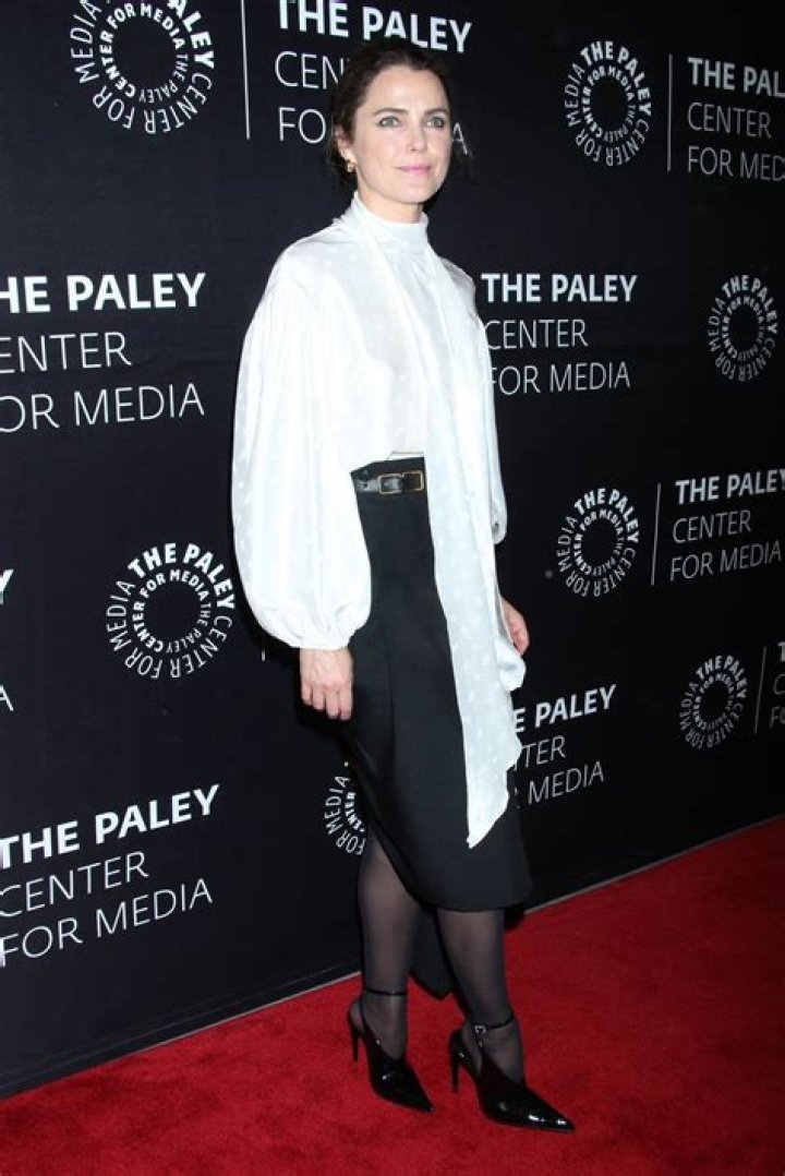 Ilana Glazer Body Measurements Height Weight Shoe Size Vital Statistics
