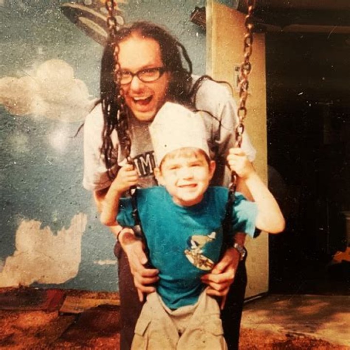 Jonathan Davis Biography - Facts, Childhood, Family Life & Achievements