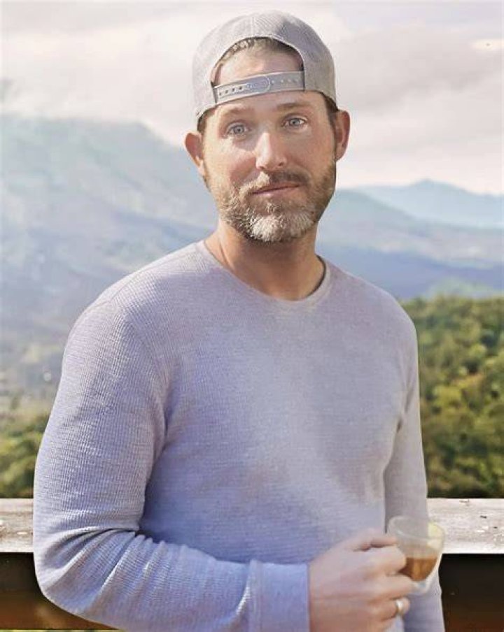 Joshua David Evans Biography - Facts, Childhood, Family Life & Achievements