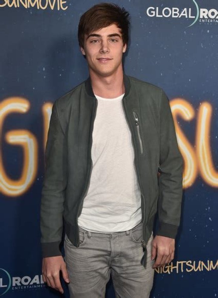Kevin Quinn Height Weight Body Measurements Shoe Size Age Stats Facts