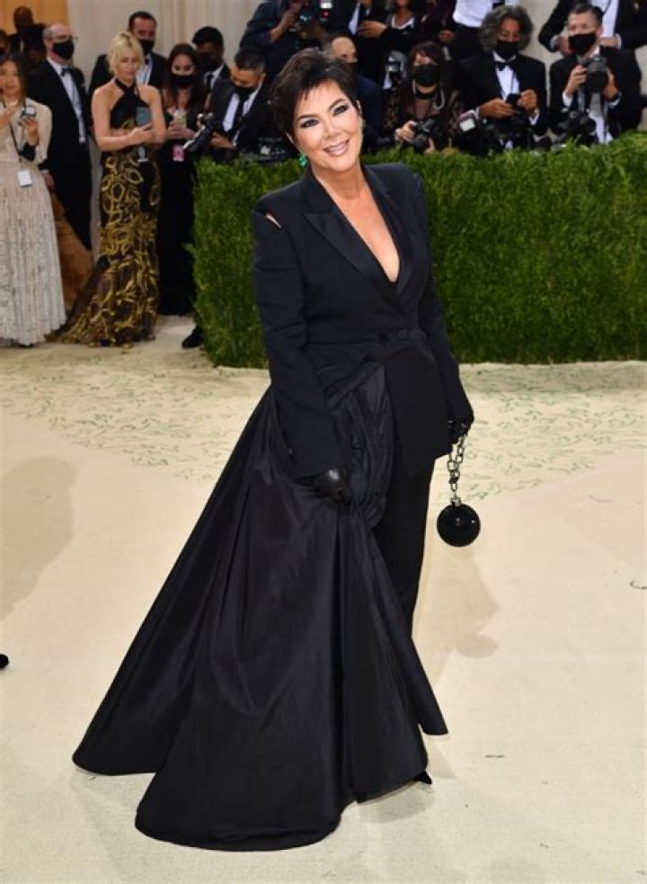 Kris Jenner in Bathing Suit Gets Birthday Wishes — Celebwell