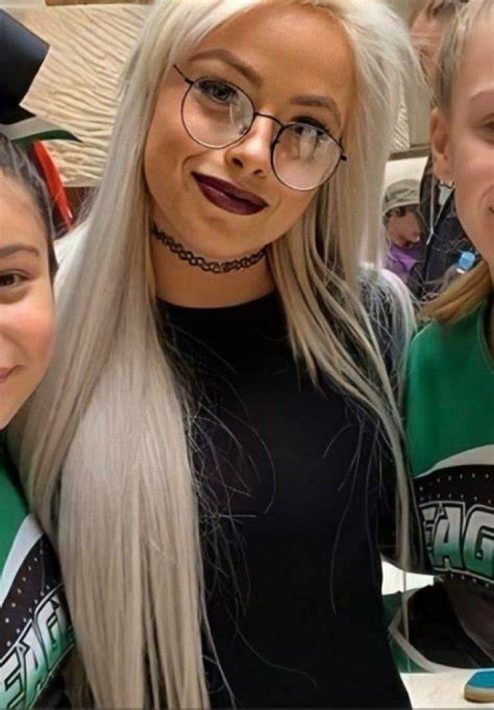 Liv Morgan Height Weight Bra Size Body Measurements Age Facts Family