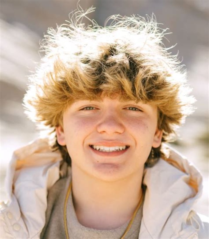 Luke Nelson – Bio, Facts, Family of the YouTuber