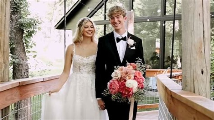 Maverick Baker Wife; Who is Maverick Baker’s gf? Meet J. Belle Kimbrell