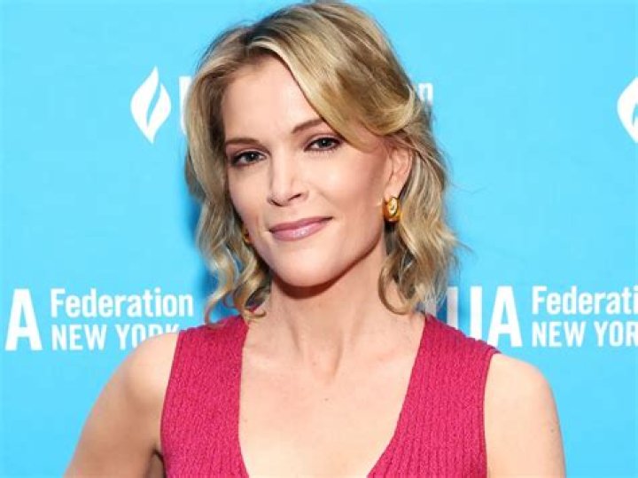 Megyn Kelly in Bathing Suit Says "Happy Birthday" — Celebwell