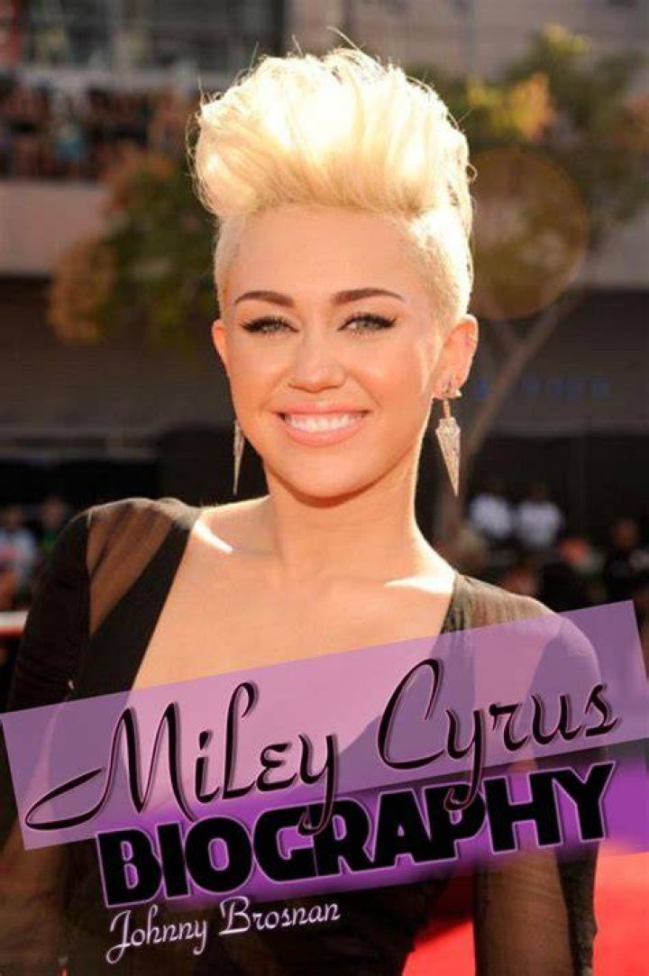 Miley Cyrus Biography - Facts, Childhood, Family Life & Achievements