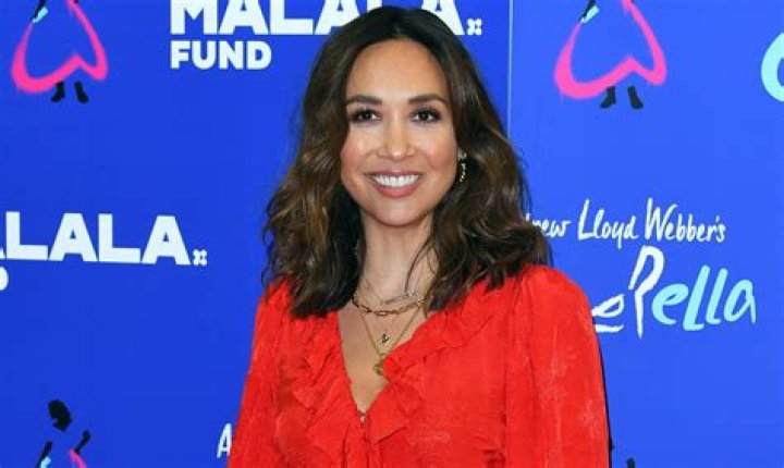 Myleene Klass in Bathing Suit Says "Lift Off" — Celebwell