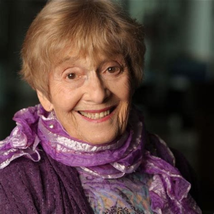 Obituary | Doreen Brownstone Cause of Death, Canadian Peformer ,Funeral