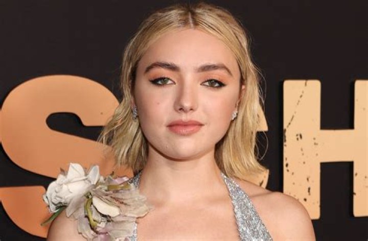 Peyton List in Bathing Suit is "Pretty Lady" — Celebwell