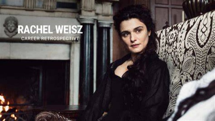 Rachel Weisz Biography - Facts, Childhood, Family Life & Achievements