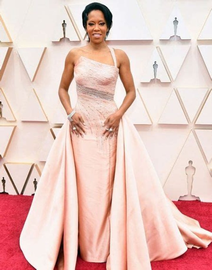 Regina King Height Weight Body Measurements Vital Stats Facts Family