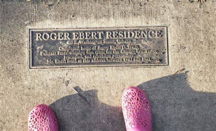 Roger Ebert Biography - Facts, Childhood, Family Life & Achievements
