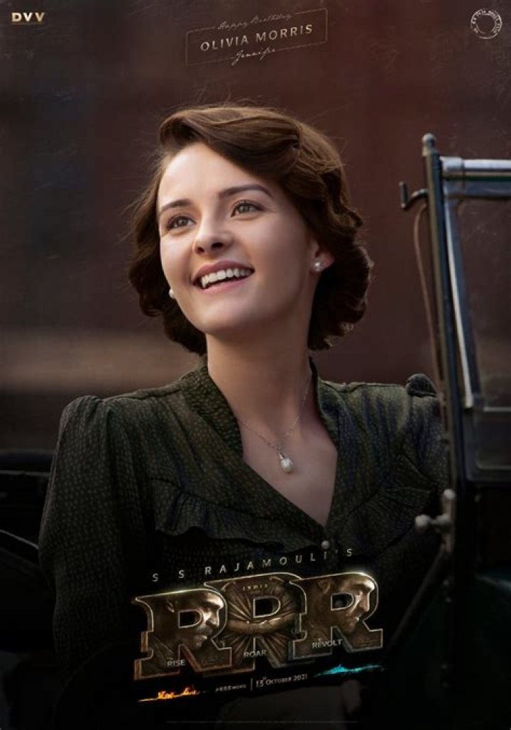 RRR Actress Olivia Morris Wiki, Age, Boyfriend, Height, Parents, Net Worth & More