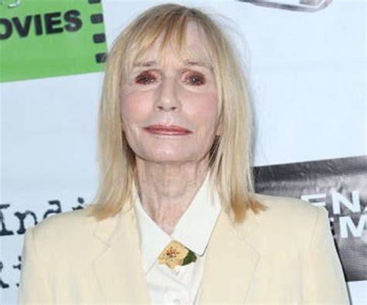 Sally Kellerman Biography - Facts, Childhood, Family Life & Achievements