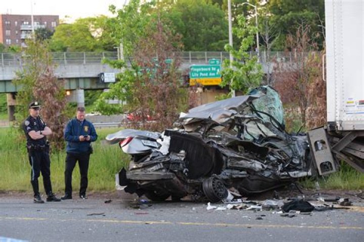 Shalom Peters Dies In Fatal Park Ridge Car Crash