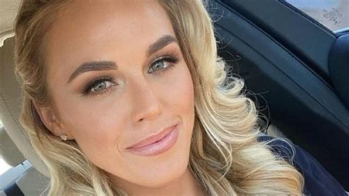 Southern Charm's Olivia Flowers in Bathing Suit Shares Special Selfie — Celebwell