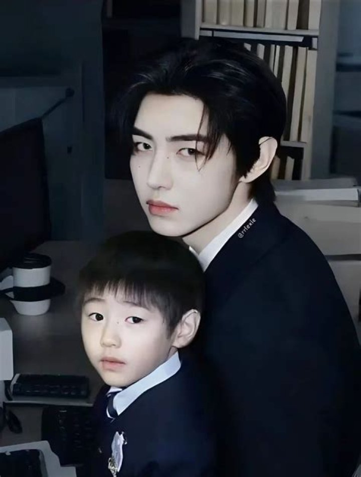 Sung Hoon Biography - Facts, Childhood, Family Life & Achievements