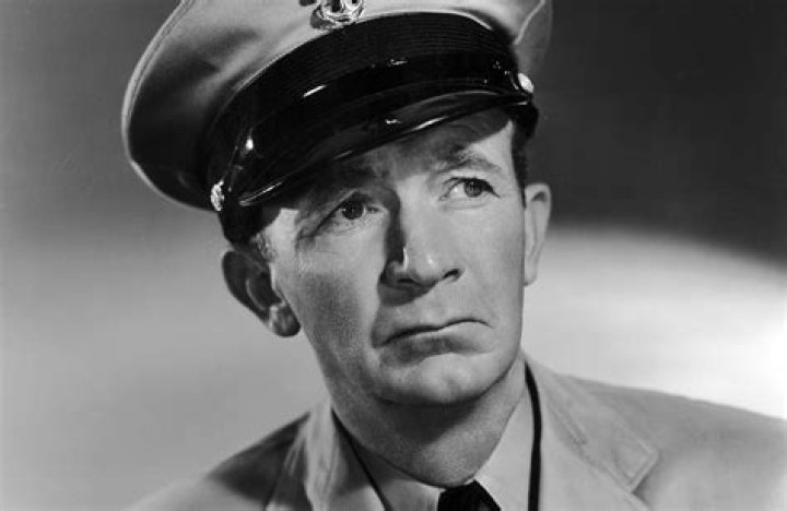 Was Walter Brennan crippled in real life? – Celebrity